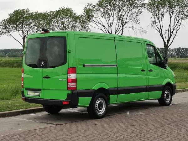 Mercedes-Benz Sprinter 316 Lang L2H1 AUT Image 3