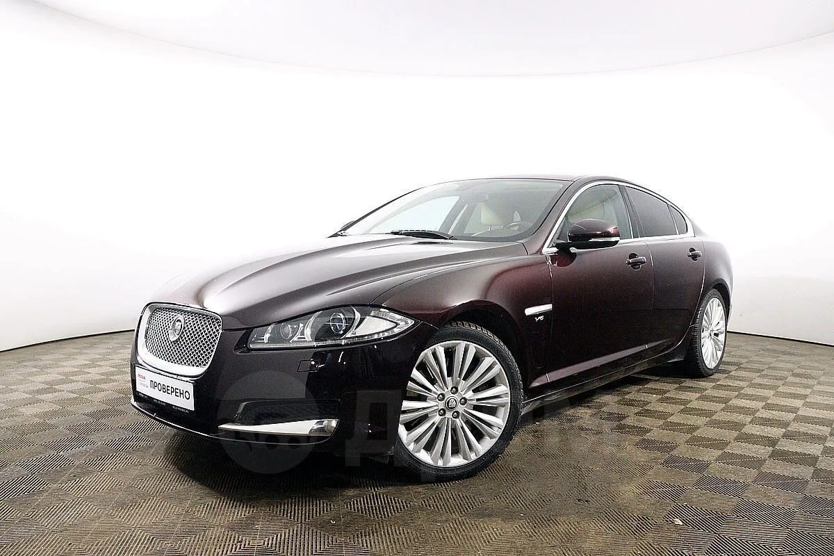 Jaguar XF Image 1