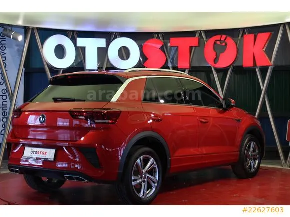 Volkswagen T-Roc 1.5 TSI R-Line Image 4